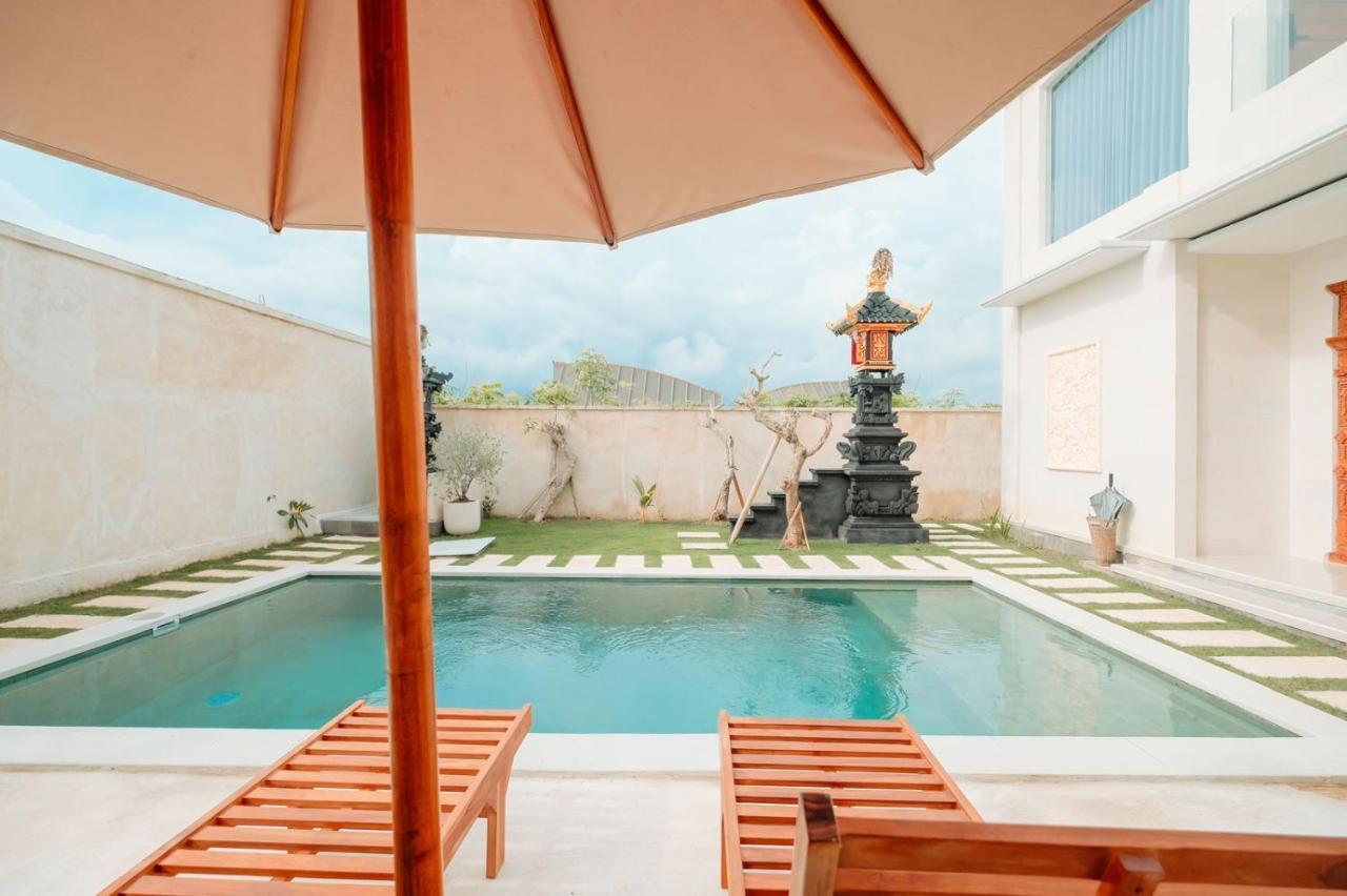 Merpati Villa Uluwatu อูงาซัน ภายนอก รูปภาพ