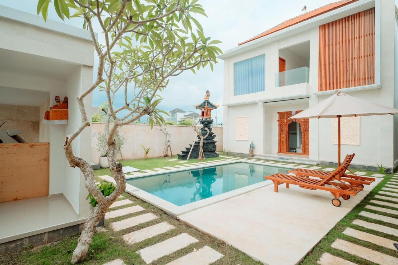 Merpati Villa Uluwatu อูงาซัน ภายนอก รูปภาพ